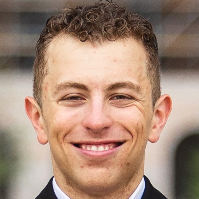 Warren Weissbluth